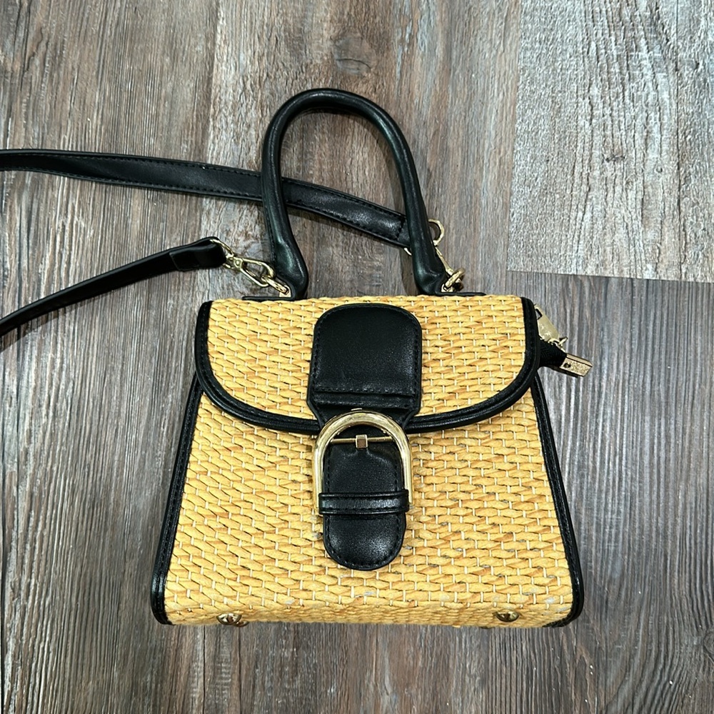 Rattan Purse